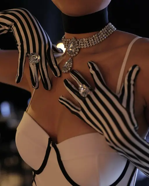 Ijalyan Production gold event photography in Los Angeles — image 38